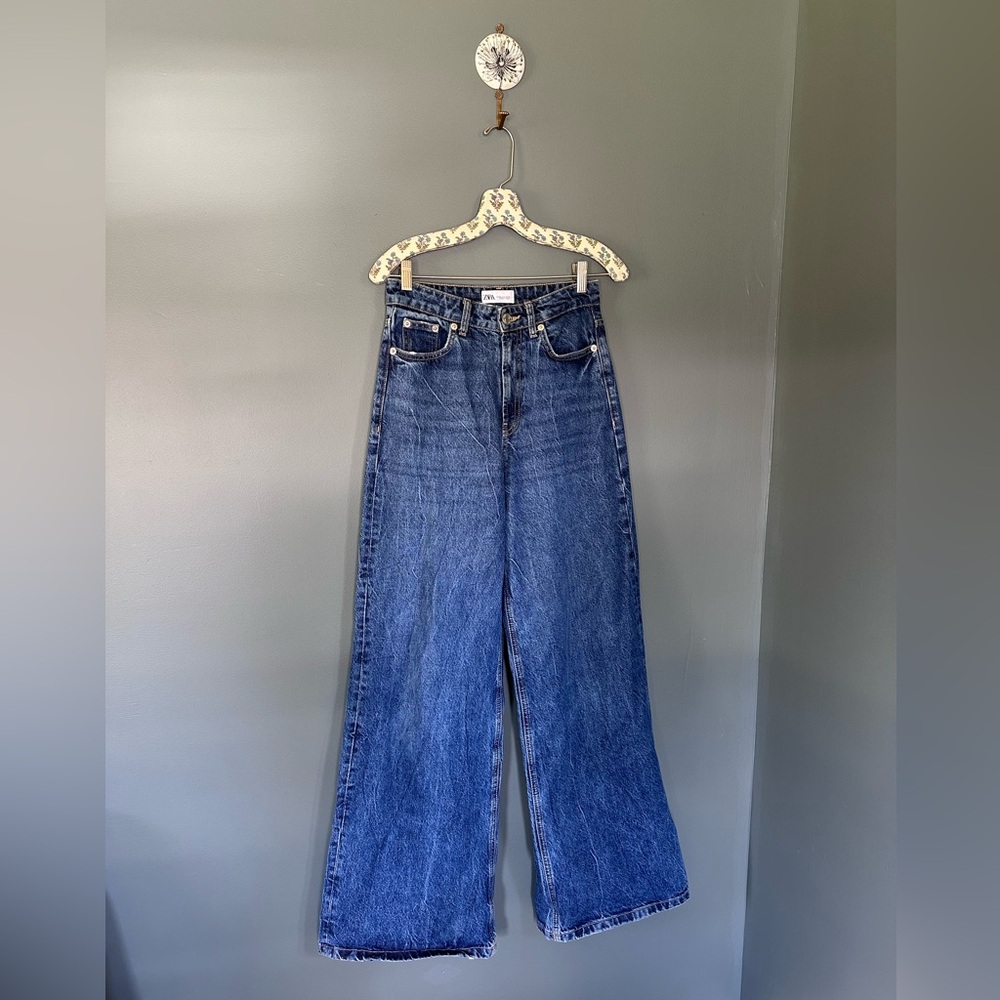 Zara wide leg high waisted denim jeans sz 4